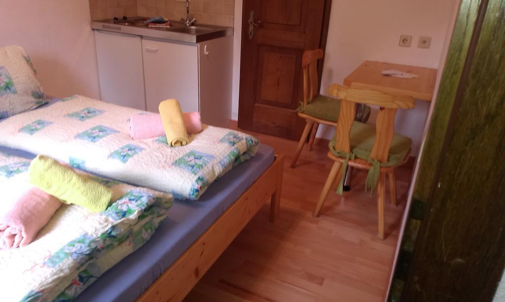 Fichtenblockhuette ゾンネンアルペ・ナスフェルト 部屋 写真